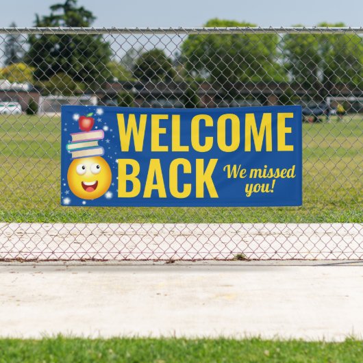お帰りなさ恋しく思い学生校のバナー 横断幕 (インサイチュ)