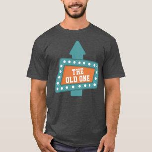 お年を召した記念の誕生日 Tシャツ