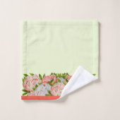 お手洗いタオルのセットに収まった牡丹 バスタオルセット (ウォッシュタオル)