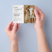 お手頃な写真 結婚するの 婚約のお知らせ チラシ (手)