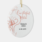 お揃いのテラコッタ結婚式カップル名フ セラミックオーナメント (右)