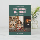 「お揃いのパジャマの季節」写真入りグリーティングカード シーズンカード (スタンド正面)