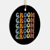 お揃いの準備中の花嫁と新郎　結婚　新郎 セラミックオーナメント (右)