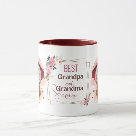 お最高のばあちゃんとおばあちゃんが傘を持ち続け マグカップ (中央)
