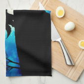 お月さまに向かって遠吠えする狼 キッチンタオル (四つ折り)