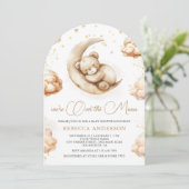 お月様の上で眠るニュートラルなテディベアの赤ちゃんのお迎えパーティー 招待状 (スタンド正面)