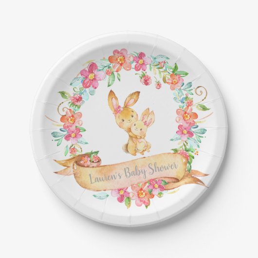 お母さんおよび女の赤ちゃんのバニーのリースの花のベビーシャワー ペーパープレート (正面)