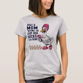 お母さんがアヒルを列に並べようとするユーモアTシャツ Tシャツ (正面)