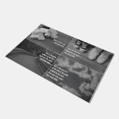 お母さんが折るソックス-洗濯室のマット ドアマット (アングル)