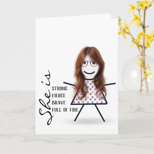 お母さんのために髪の付いた女の子 カード (黄色い花)