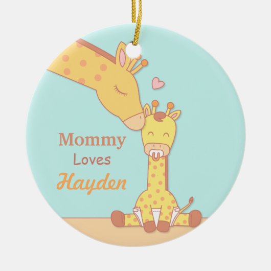 お母さんのキリンおよび子牛のかわいくパーソナライズなオーナメント セラミックオーナメント (正面)