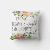 お母さんの世界のお父さんの女の子のベビーの子供部屋の枕 クッション (正面)