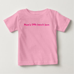 お母さんの少しビーチののらくら者 ベビーTシャツ