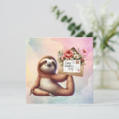 お母さんの日にお花を抱えたナマケモノ カード (スタンド正面)