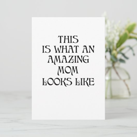 お母さんの母の日のギフトのおもしろいな夫のことわざ カード (スタンド正面)