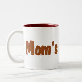 お母さんの熱い茶マグ: 蜂蜜およびレモンが付いている熱い茶 ツートーンマグカップ (左)