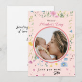 お母さんへ　最初の母の日おめでとう　かわいい現代的な花の写真 シーズンカード (正面/裏面)