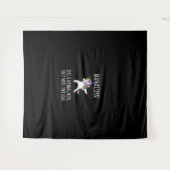 お母さんみたいな女の子が暴れ素晴らしる タペストリー (正面(横))