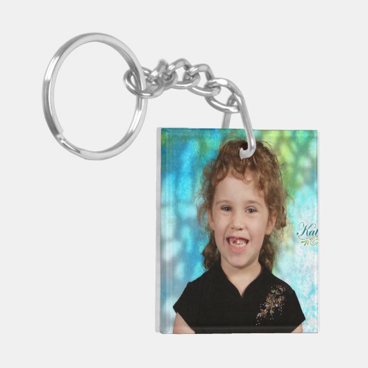 お母さんやおばあちゃんのためのキッズフォトキーチェーンギフト キーホルダー (正面左)