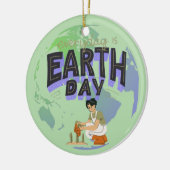 「お母さんを愛せよ、地球の日々」 セラミックオーナメント (左)