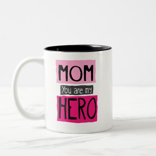 お母さん私の英雄のグラフィックのマグです ツートーンマグカップ (左)