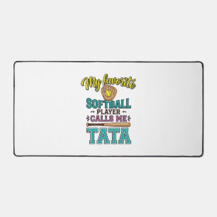 お気に入りのソフトボール選手が僕をTATAと呼ぶ Tシャツ デザイン デスクマット