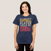 お気に入りのソフトボール選手 祖母 タイポグラフィー トライブレンドTシャツ (正面全面)
