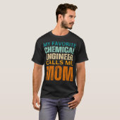 お気に入りの化学工学技術者をママと呼ぶ面白いM Tシャツ (正面フル)