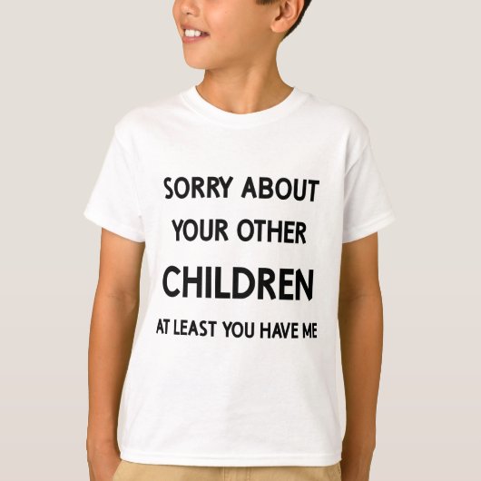 お気に入りの子供が他の兄弟に謝罪 Tシャツ (正面)