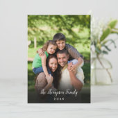 お気に入りの家族の写真を飾るスタイリッシュなスクリプト 招待状 (スタンド正面)