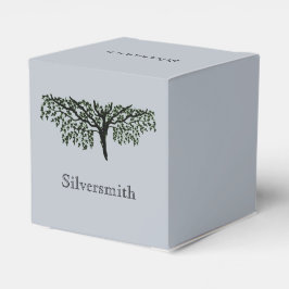 お気に入りボックス – 名前の付いたファミリツリー フェイバーボックス