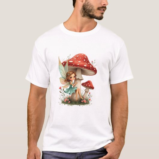 お洒落きのこに座る妖精 Tシャツ (正面)