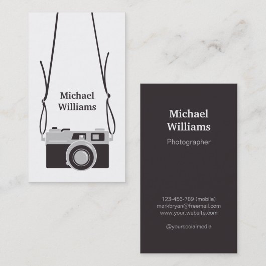 お洒落なカメラおよび吊り鎖のカメラマンの垂直 名刺 (正面/裏面)