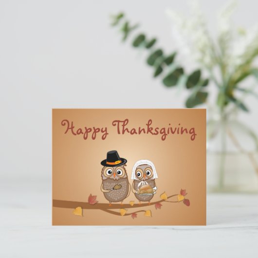 お洒落な感謝祭のフクロウ シーズンポストカード (スタンド正面)