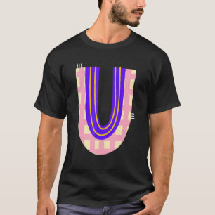 お洒落アルファベットUタイポグラフィキャラクターU Tシャツ