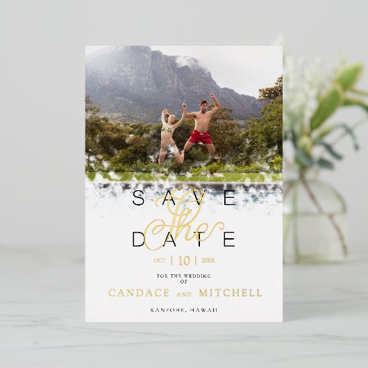 お洒落シンプルエレガント写真おもしろいカップル 箔招待状 (立ち正面)