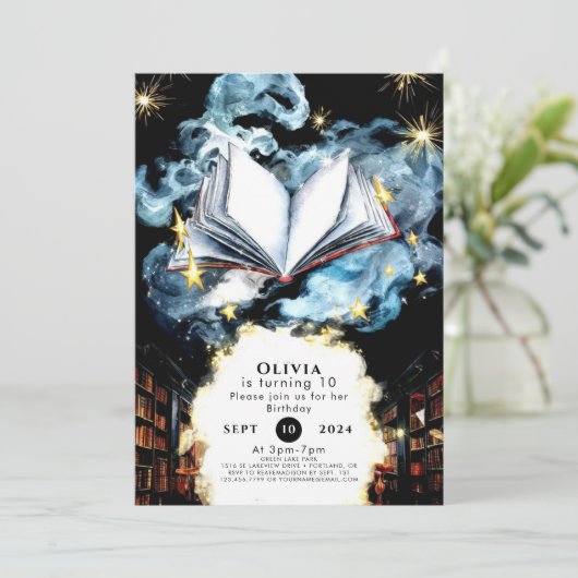 お洒落図書魔法ストーリーブック誕生日 招待状 (スタンド正面)