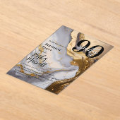 お洒落金ゴールド | ホワイトマーブルモダン90誕生日パーティー アクリル招待状 (レイダウン)