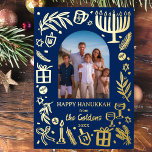 お洒落HANUKKAHかわいいカスタム写真金ゴールド 箔シーズンカード<br><div class="desc">ホリデーの挨拶に最適な可愛いおもしろいカード！手作りアート！完全にカスタマイズ可能上クリックの「パーソナライズ」で文字を編集し、自分の写真を追加。「クリックデザインツールを使用して編集」でフォント、色、配置を調整デザインは金ゴールドフォイルのネイビーブルーが、私のショップもフォイルとフォイルなしの代替デザインをチェックする。インディペンデント・アーティストを応援してくれてありがとう！すべての作品とデザインは私によって作られる。私は絵を描くのが大好絵を描き!私と感謝していのショッピングと私の創造性をサポート！:)私の店の色やデザインをたくさんチェックするか、何かもしが欲しいかを教えてカスタムくれ！また、一致するアイテムとカラー違うスキームも使用できる。プロフィもしールの下にカスタムクリック「メッセージ」を置いてtouchを！</div>