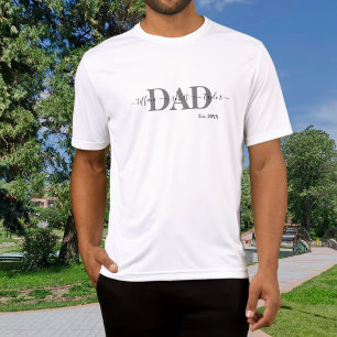お父さんと子供たちの名前が入ったエレガントなタイポグラフィーデザイン Tシャツ