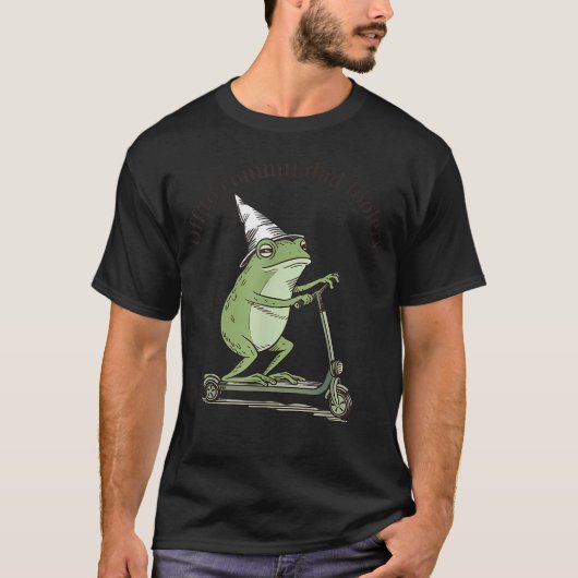 お父さんのいたずらへ出発!おもしろTシャツ Tシャツ (正面)