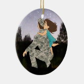 お父さんのクリスマスのオーナメントのためのキス セラミックオーナメント (右)