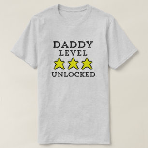 お父さんのレベルによって鍵を開けられるワイシャツのおもしろいな賭博 Tシャツ