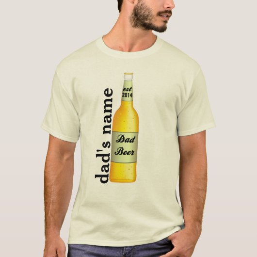 お父さんの日のパパビールをベストな年でパーソナライズ Tシャツ (正面)