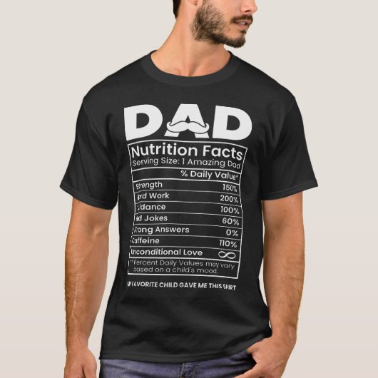お父さんの栄養成分表示 楽しい父の日 皮肉なデザイン Tシャツ (正面)