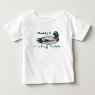 お父さんの狩りの相棒の乳児のTシャツ ベビーTシャツ