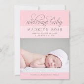 お生まれの女の子のウェルカムベイビーピンクスクリプト写真出生 案内状 (正面)
