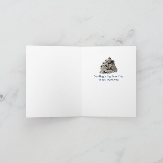 お礼を言うために大熊を抱きしめる サンキューカード (内部)