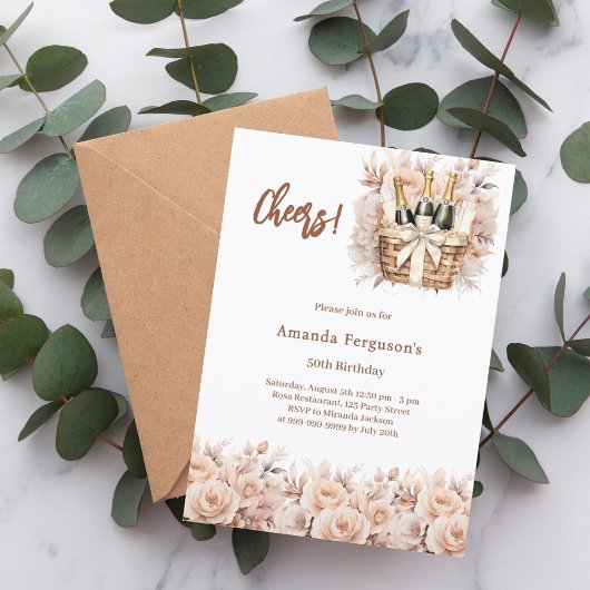 お祝いのクリーム色のバラの花束の誕生日 招待状