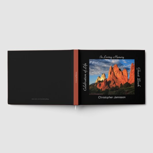 お祝いの人生、名前、高くそびえる赤いピークスロック ゲストブック (全面)